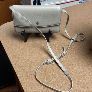 Tory Burch Envelope Clutch Shoulder Crossbody Bag Grey Gray with Silver Details